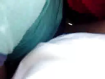 Édes lány kibaszja a pornok videok bátyja barátját